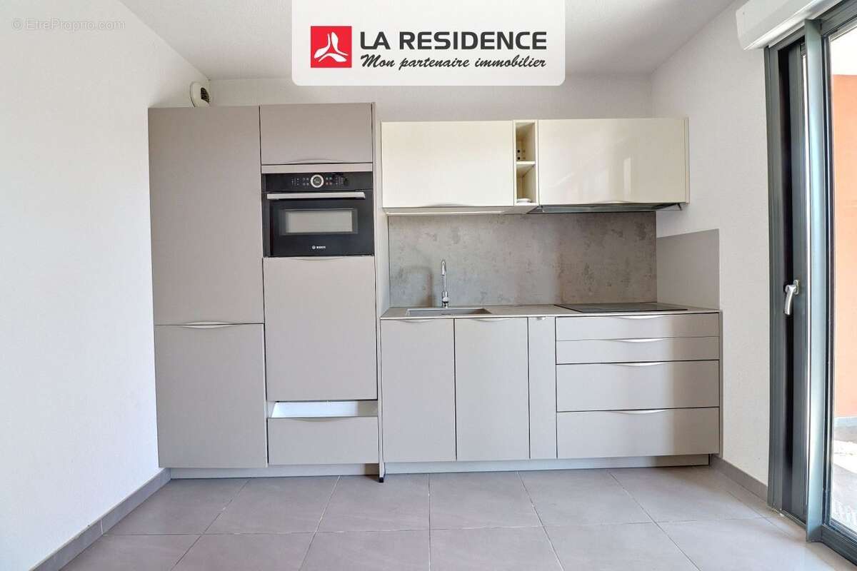 Appartement 56 m² à Frejus  - photo 4