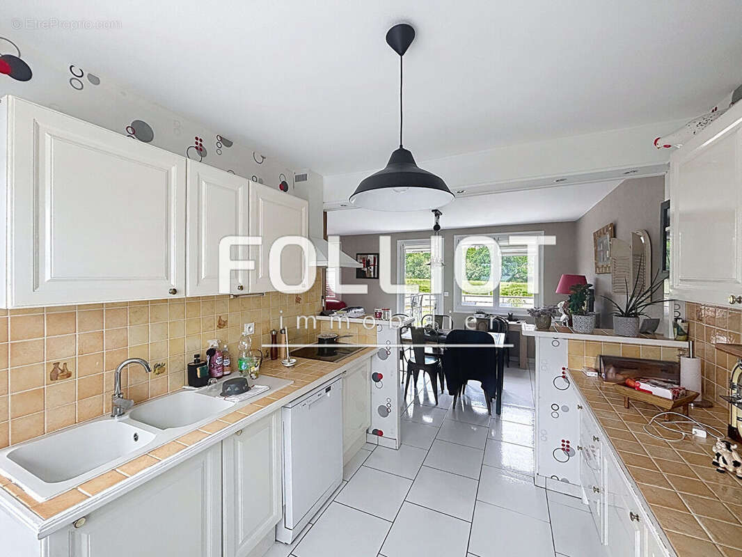 Maison 4 pièces à vendre à Putot en Auge - Réf 2792JC - photo 7