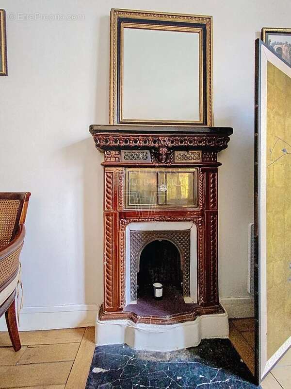 Appartement à PARIS-7E