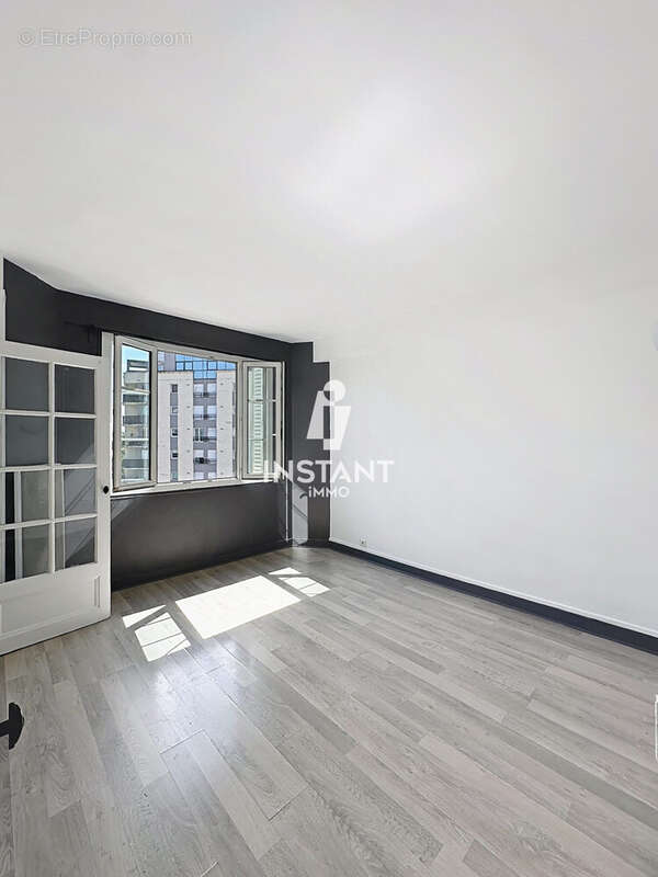 Appartement 35 m² à Choisy-Le-Roi  - photo 3