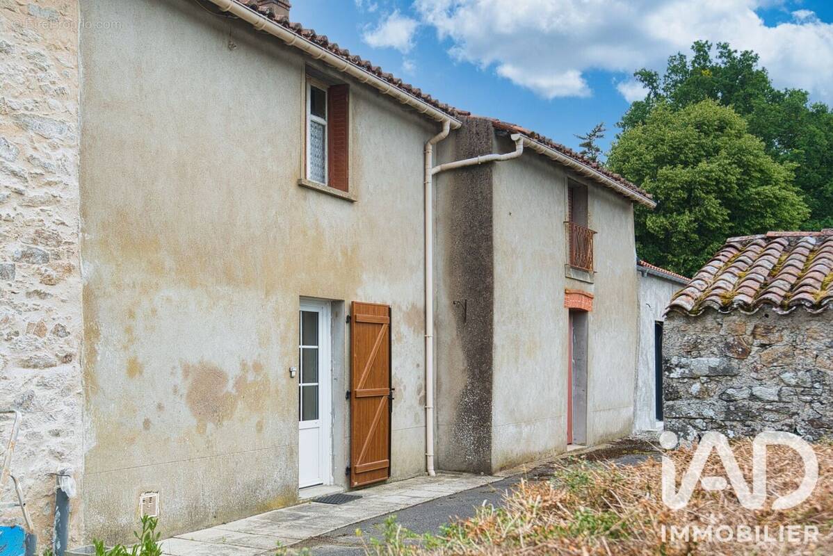 Photo 1 - Maison à CHATEAU-THEBAUD