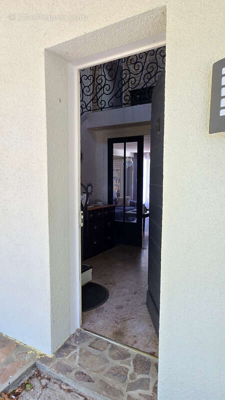 Maison à ORADOUR-SUR-GLANE