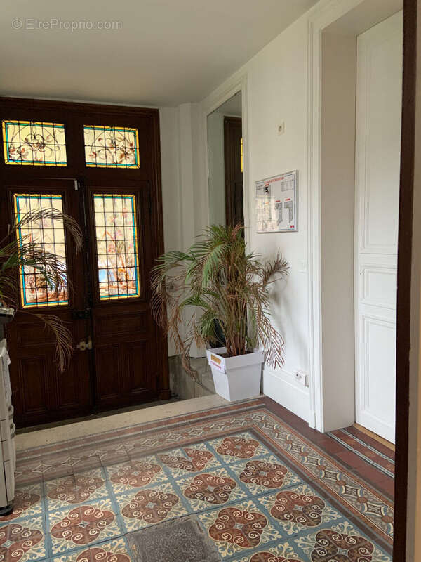 Commerce à COMPIEGNE