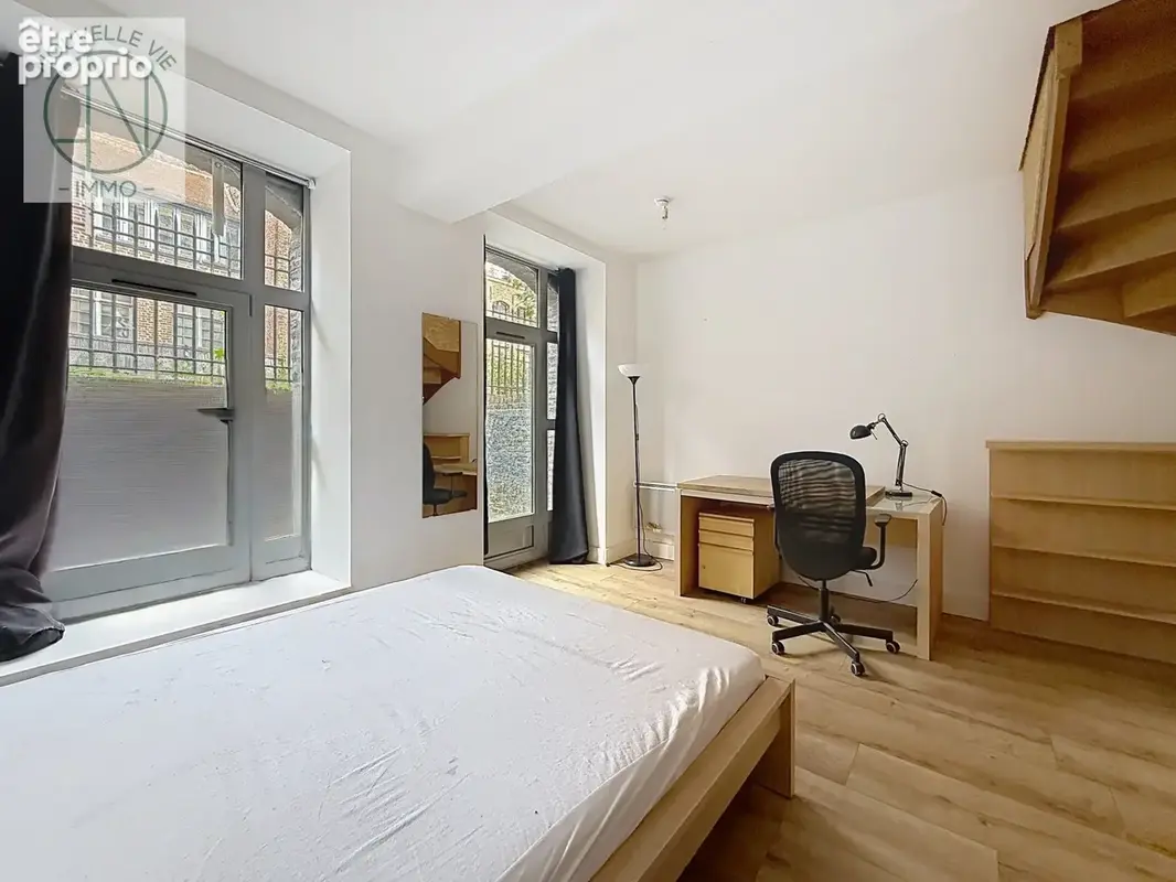 À vendre   t3 en duplex avec terrasse   vieux-lille - photo 4