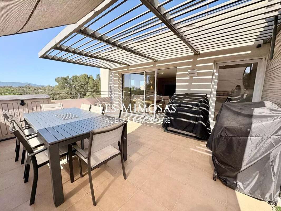 Appartement à FREJUS