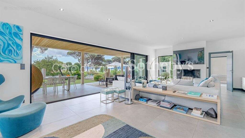 Co exclusivité villa contemporaine à vendre à Grimaud avec vue mer et piscine - photo 5