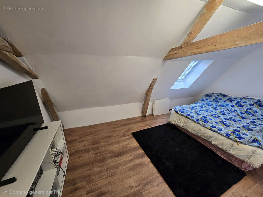 Maison à HALLENNES-LEZ-HAUBOURDIN