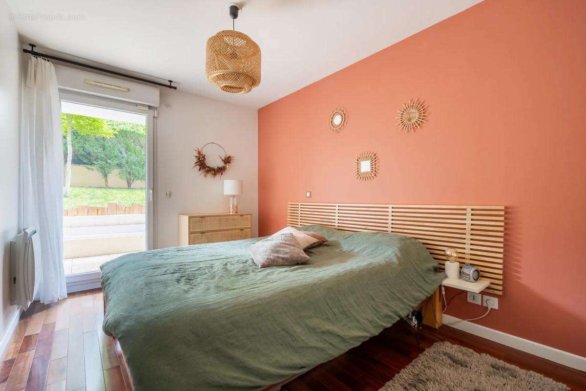 Appartement à LE PERREUX-SUR-MARNE