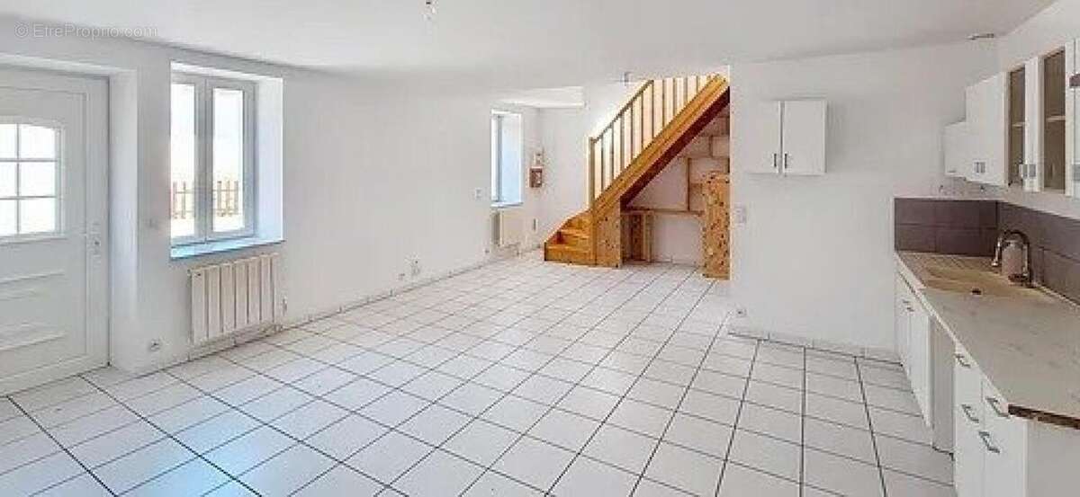 Photo 2 - Maison à DRUILLAT