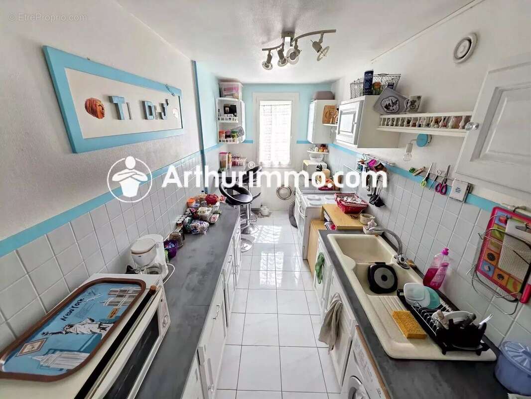 Appartement à SAVIGNY-LE-TEMPLE