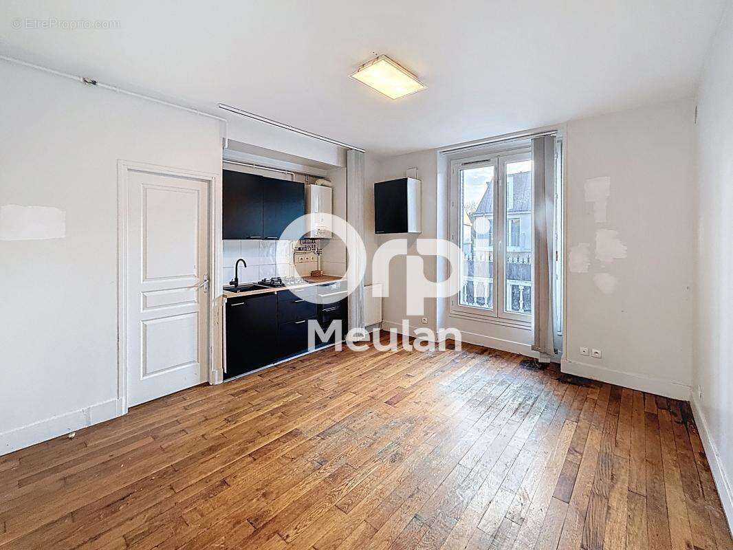 Appartement à MEULAN