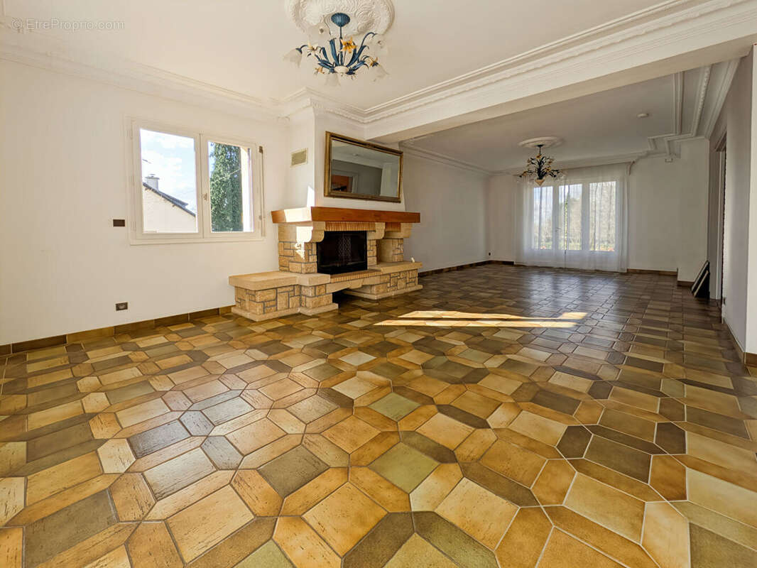 Maison à MOUAZE