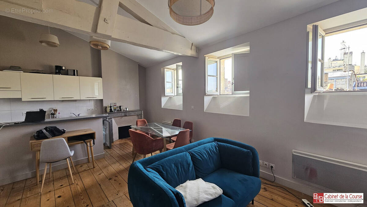 Appartement à BORDEAUX