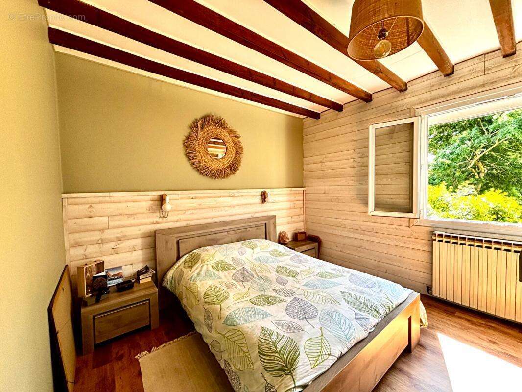 Maison à LA MENITRE