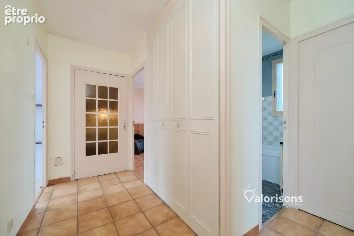 Maison 4 pièces 130 m² à vendre à Meyzieu (69330) - photo 16