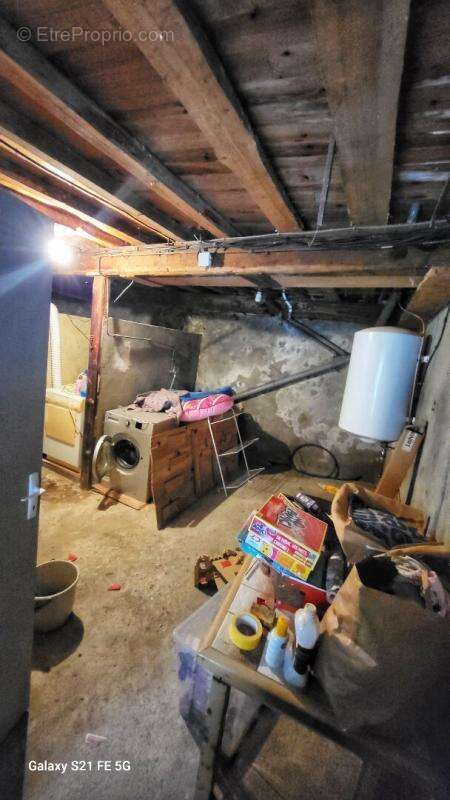 Maison à MONTFORT-SUR-BOULZANE