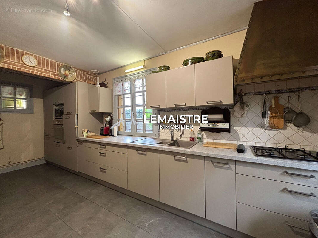 Maison à MONTIVILLIERS