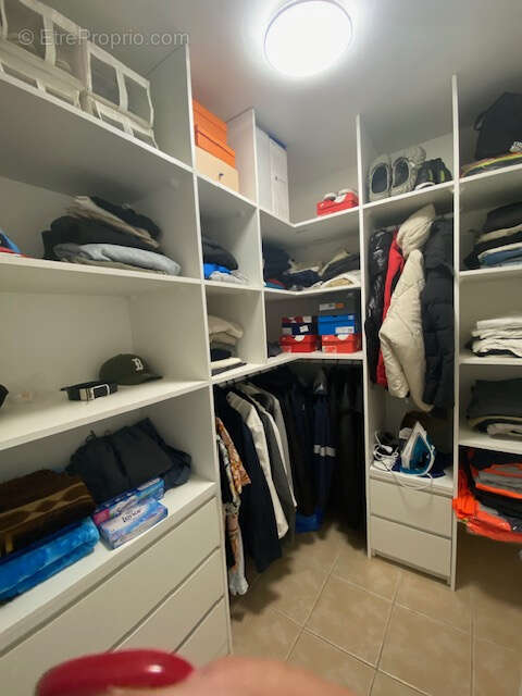 Appartement à MARSEILLE-14E