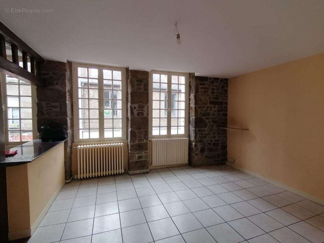 Maison à LA FERTE-MACE