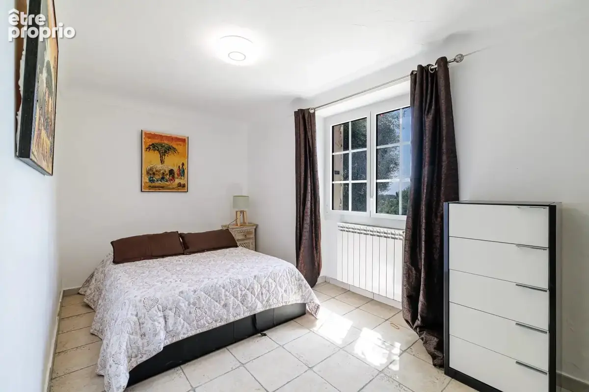 Vente Vence Maison Individuelle 213m2 - Terrain - Piscine - Vue Mer et Montagnes - photo 32