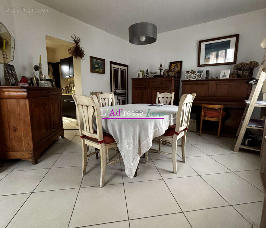 Maison à VAULX-VRAUCOURT