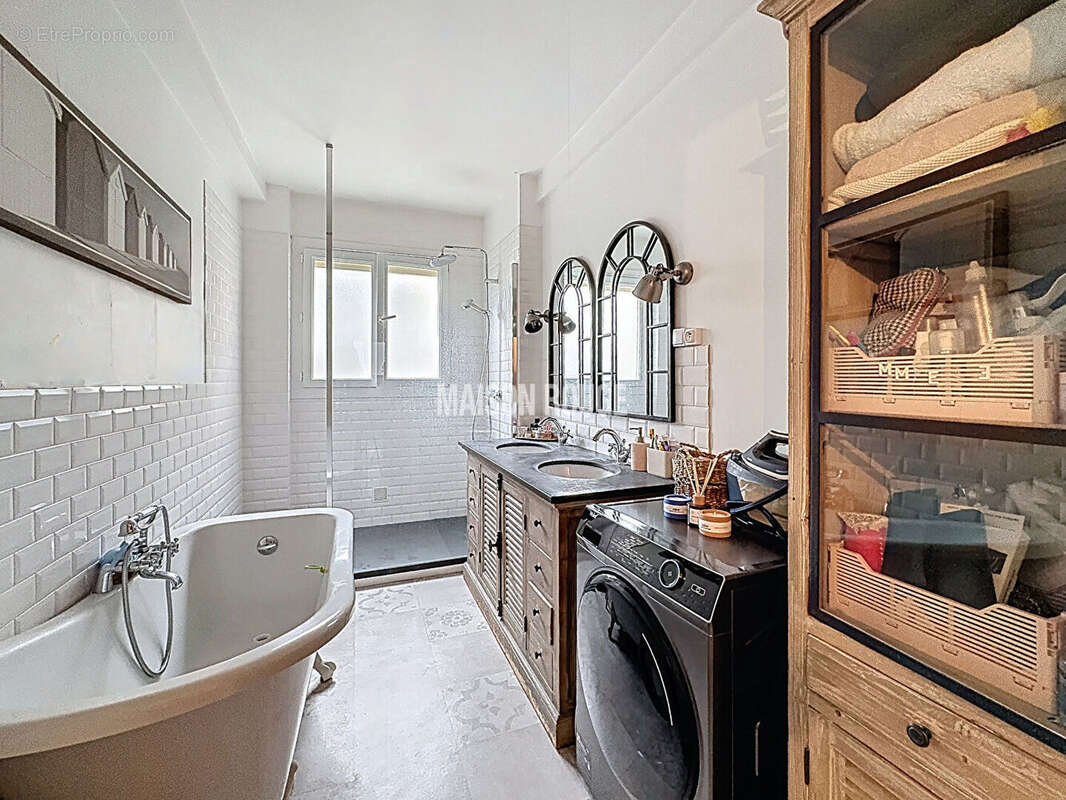 Appartement à BOULOGNE-BILLANCOURT