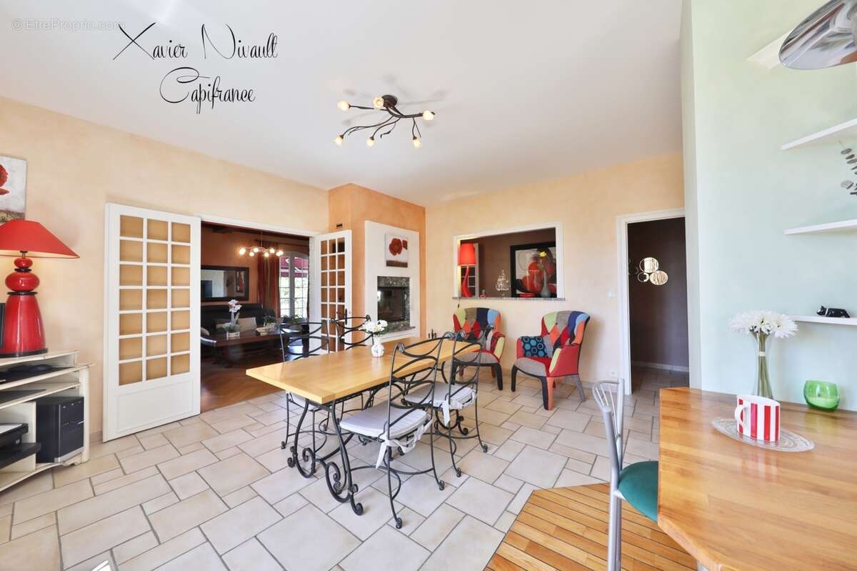 Maison à vendre 10 pièces MONCOUTANT (79) - photo 5