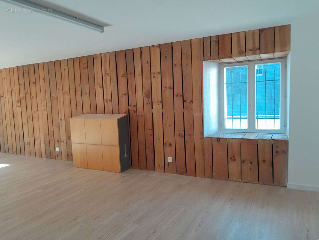 Appartement à LOCMINE