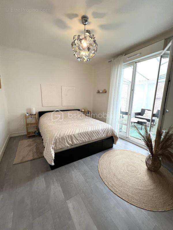 Maison à LIVRY-GARGAN