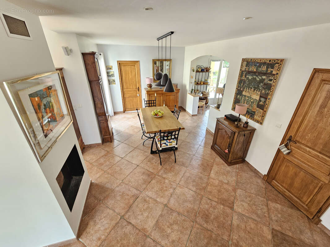 Maison à SAINT-JEANNET