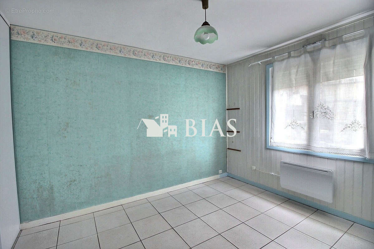 Maison à SAINT-PIERRE-DES-FLEURS