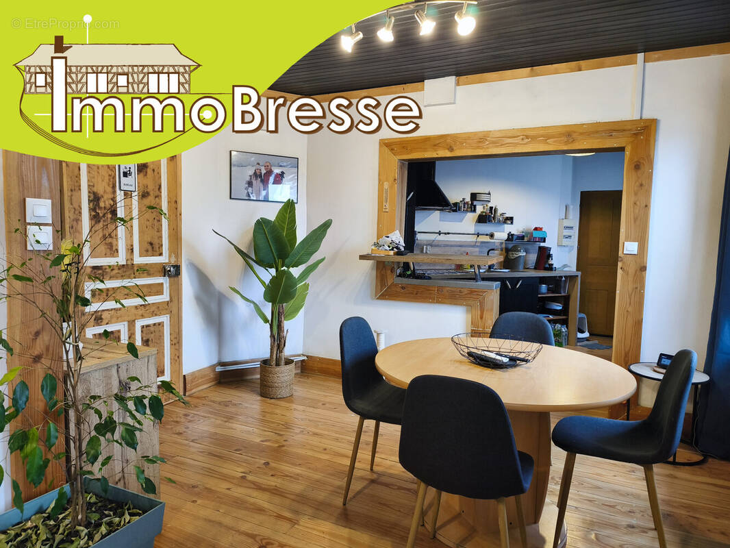 Appartement à ATTIGNAT