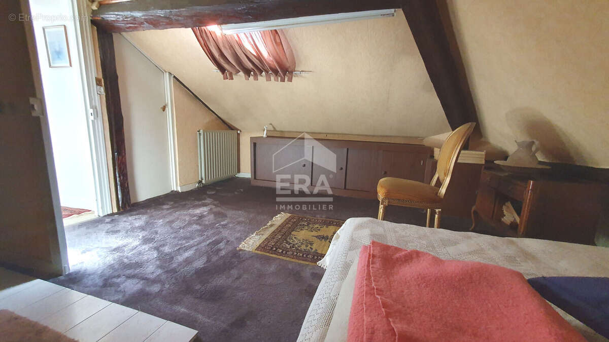 Maison à SAINT-MAUR-DES-FOSSES