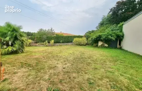 Terrain constructible 412 m2 - Libre de constructeur - Vertou Bourg - photo 3