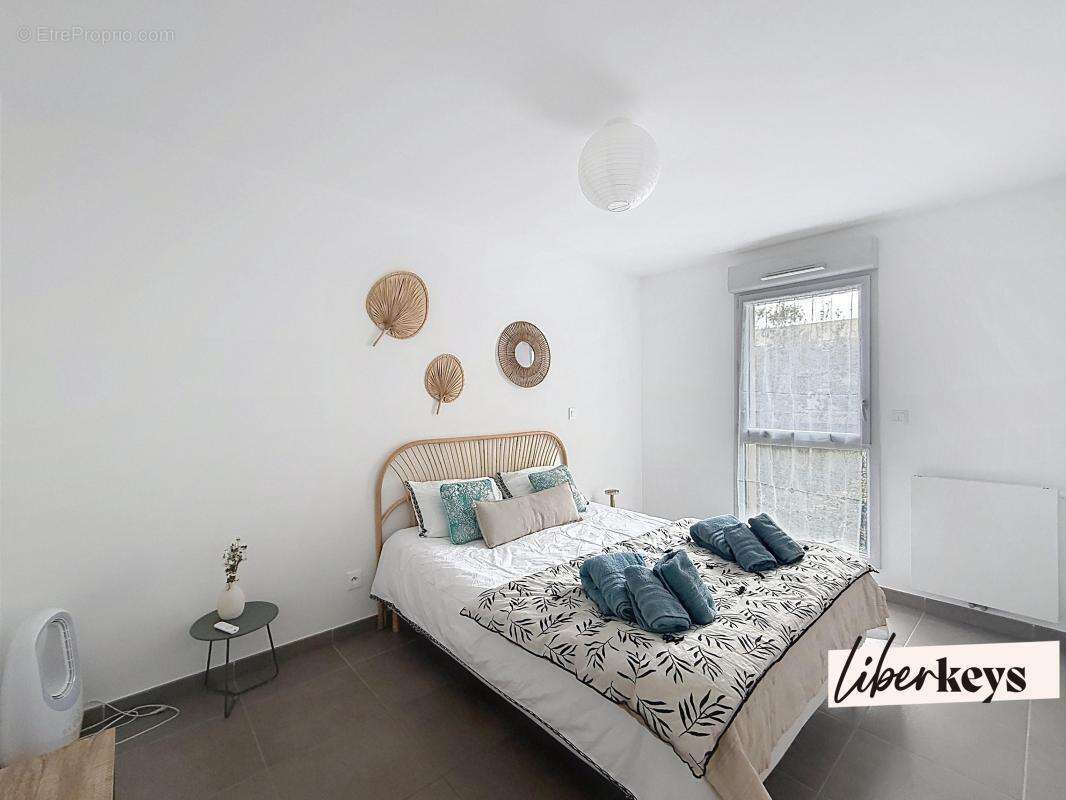 Appartement à SIX-FOURS-LES-PLAGES