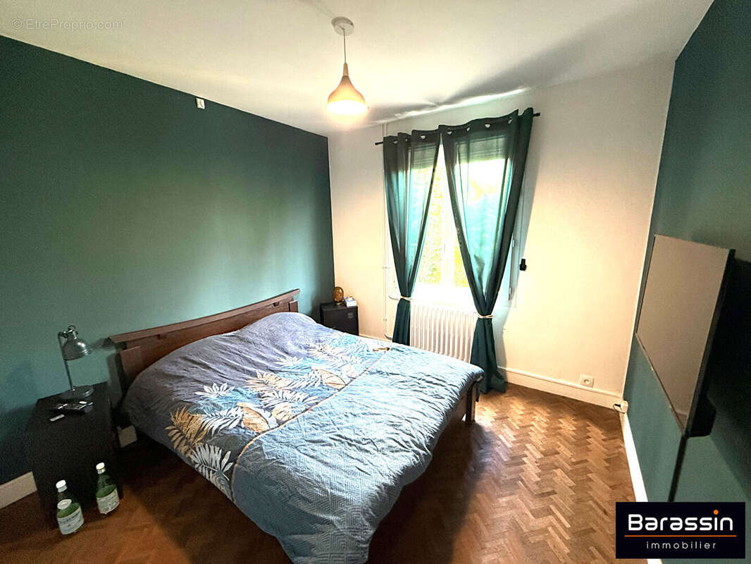 Maison à TOURVILLE-SUR-SIENNE