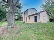 Maison à SAINT-GENIS-LAVAL