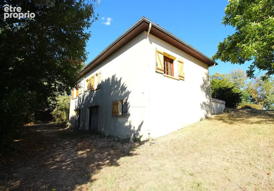Plain-pied - maison cossue dans bel environnement tres calme - photo 9