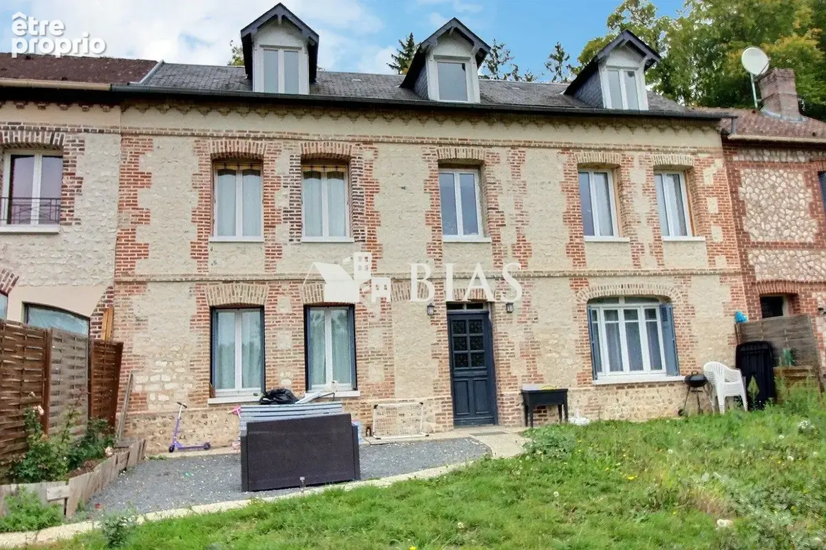 Maison à FRENEUSE
