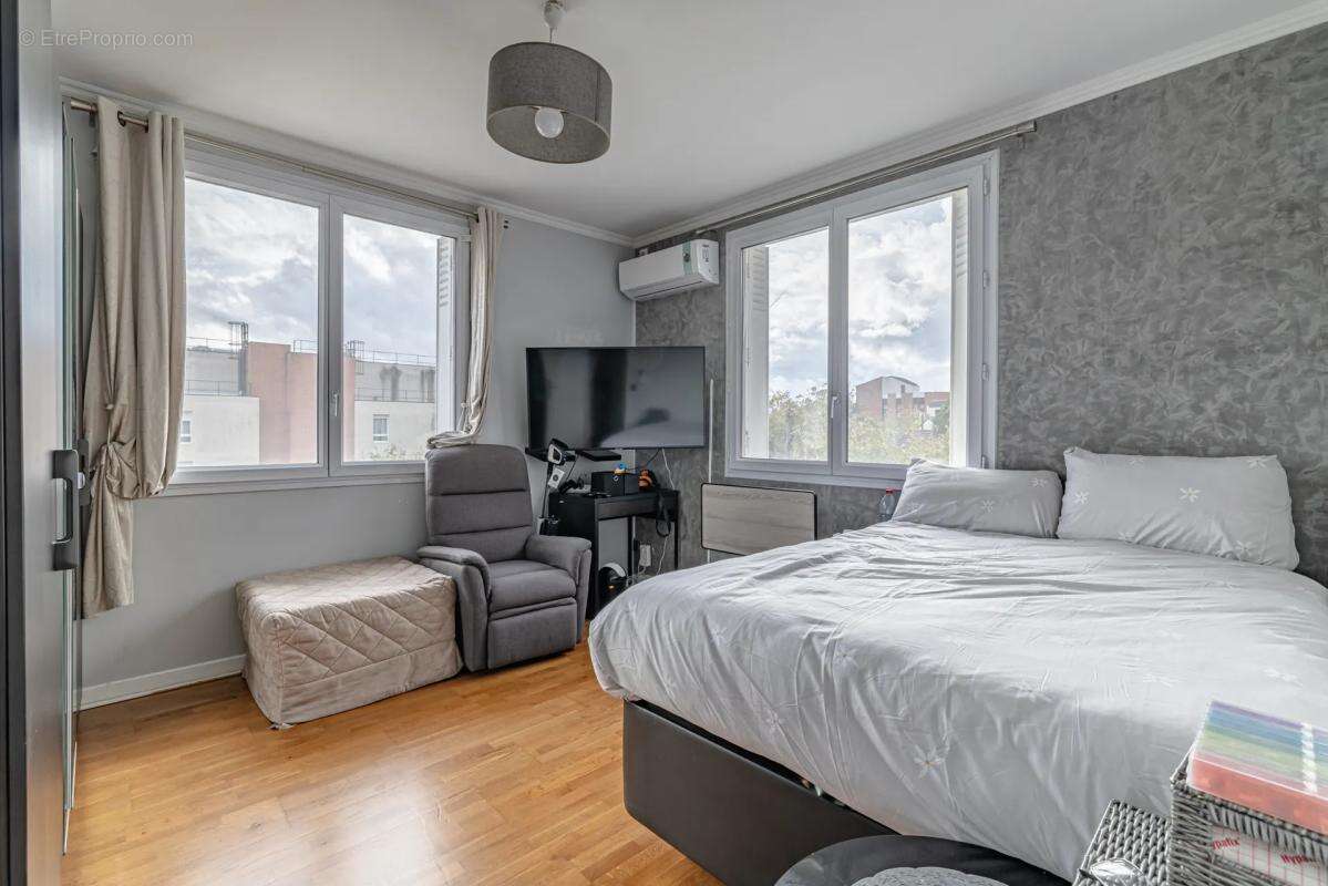 Maison à LIVRY-GARGAN