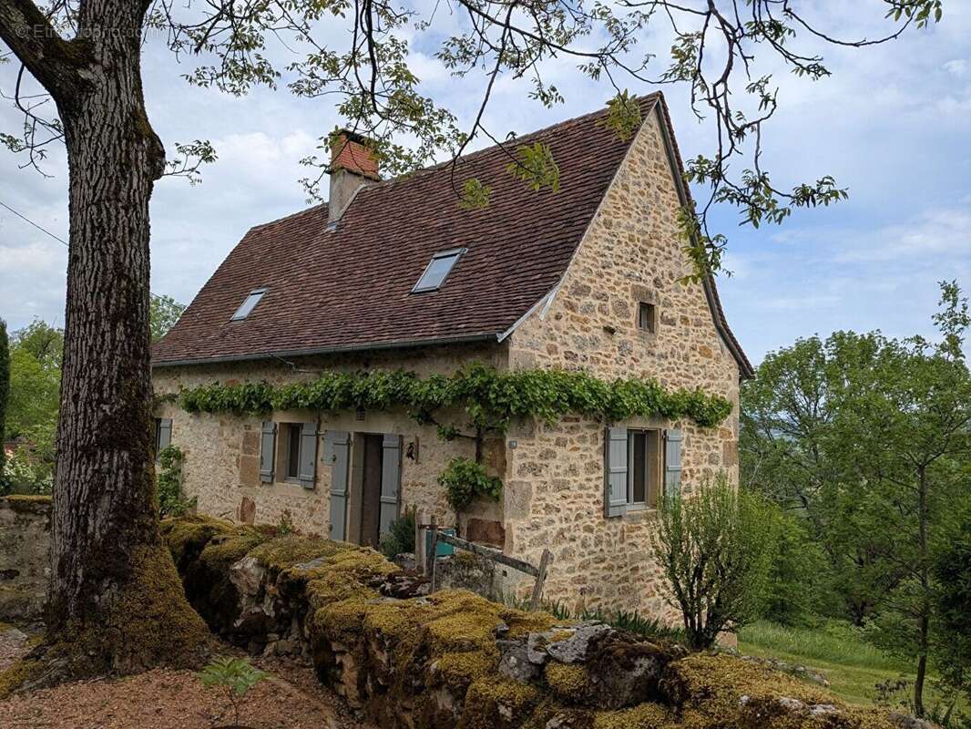 Maison en pierre avec dépendance - photo 15
