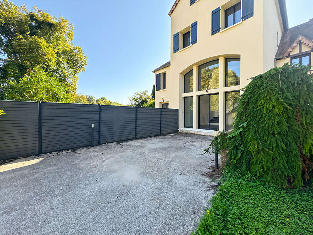 Maison à MANTES-LA-VILLE