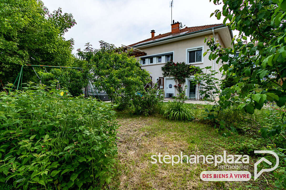 Maison à BOURG-EN-BRESSE