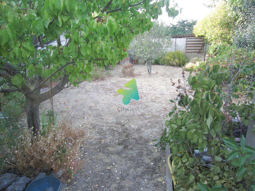 Narbonne type 4 + garage et jardin - photo 13