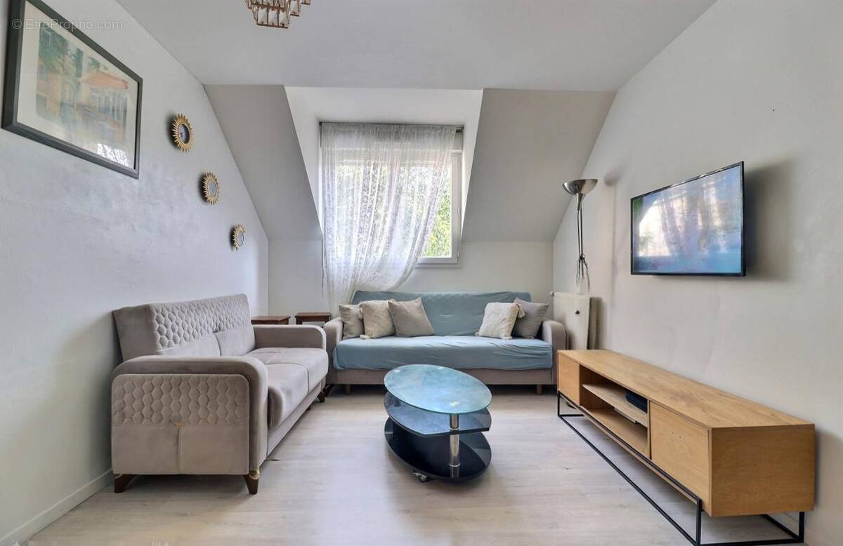 Appartement à AUBERGENVILLE