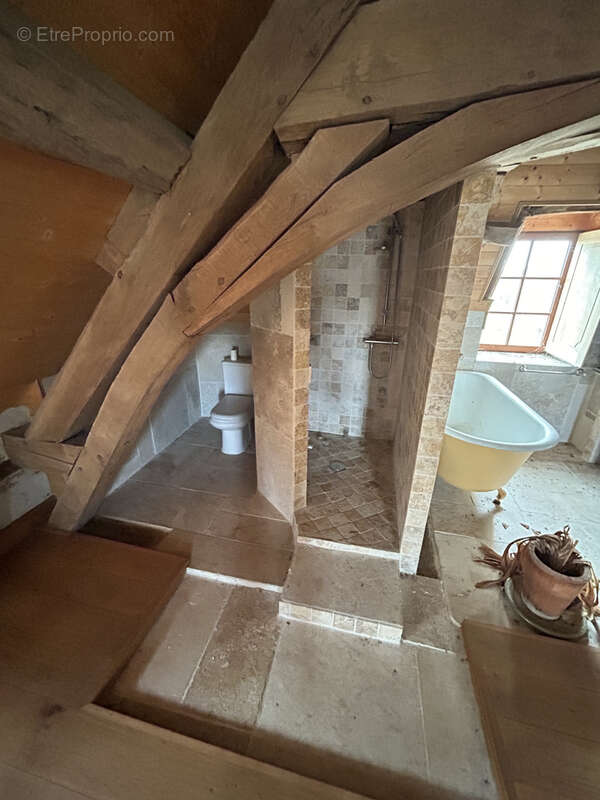 Maison à FRESNAY-SUR-SARTHE