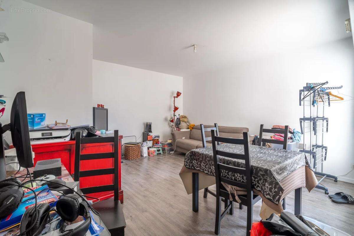 Appartement de 3 pièces de 68 m² à Drancy - photo 3