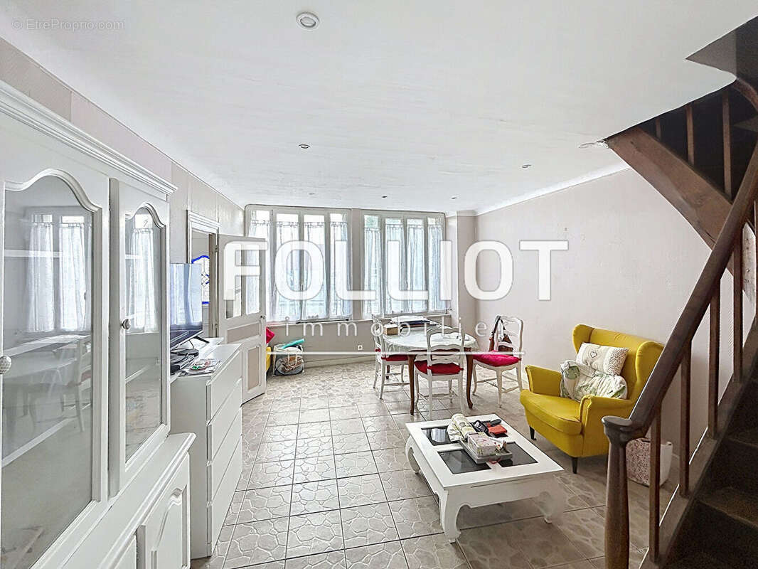 Charmante maison 3 pièces à vendre à Landelles et Coupigny - Réf 13313SL - photo 2