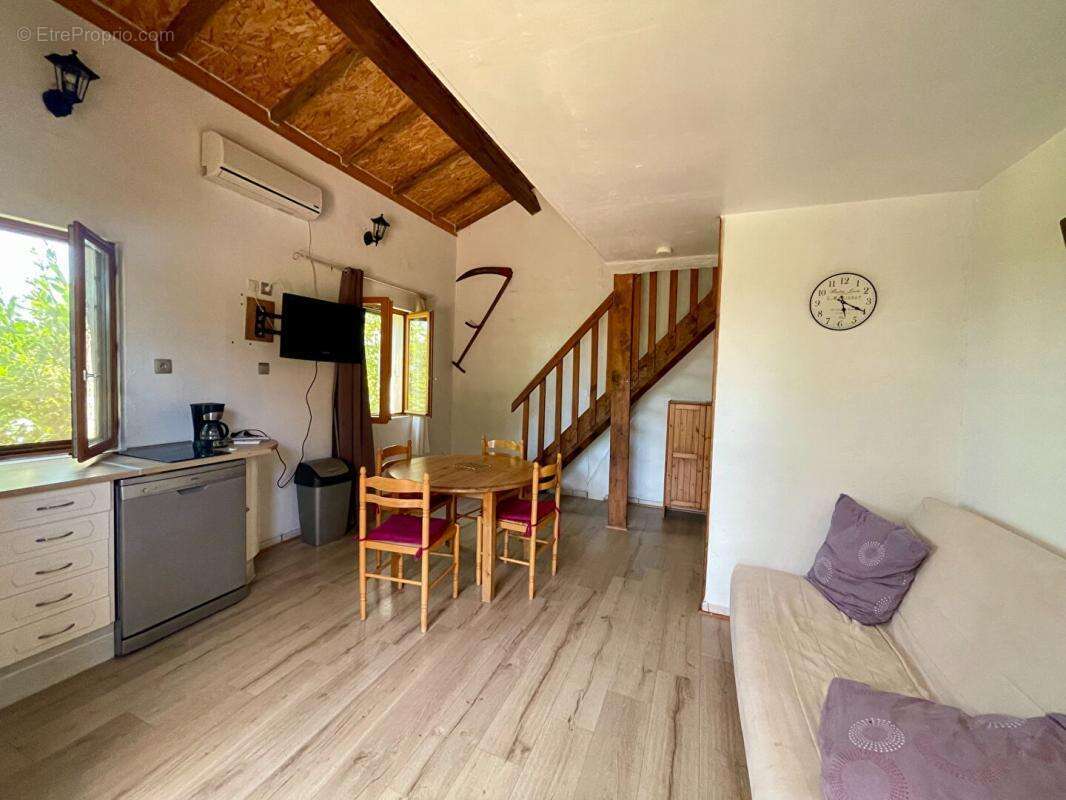 Maison à SERVIAN