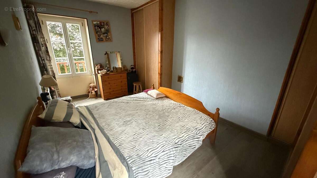 Photo 7 - Maison à COURCELLES